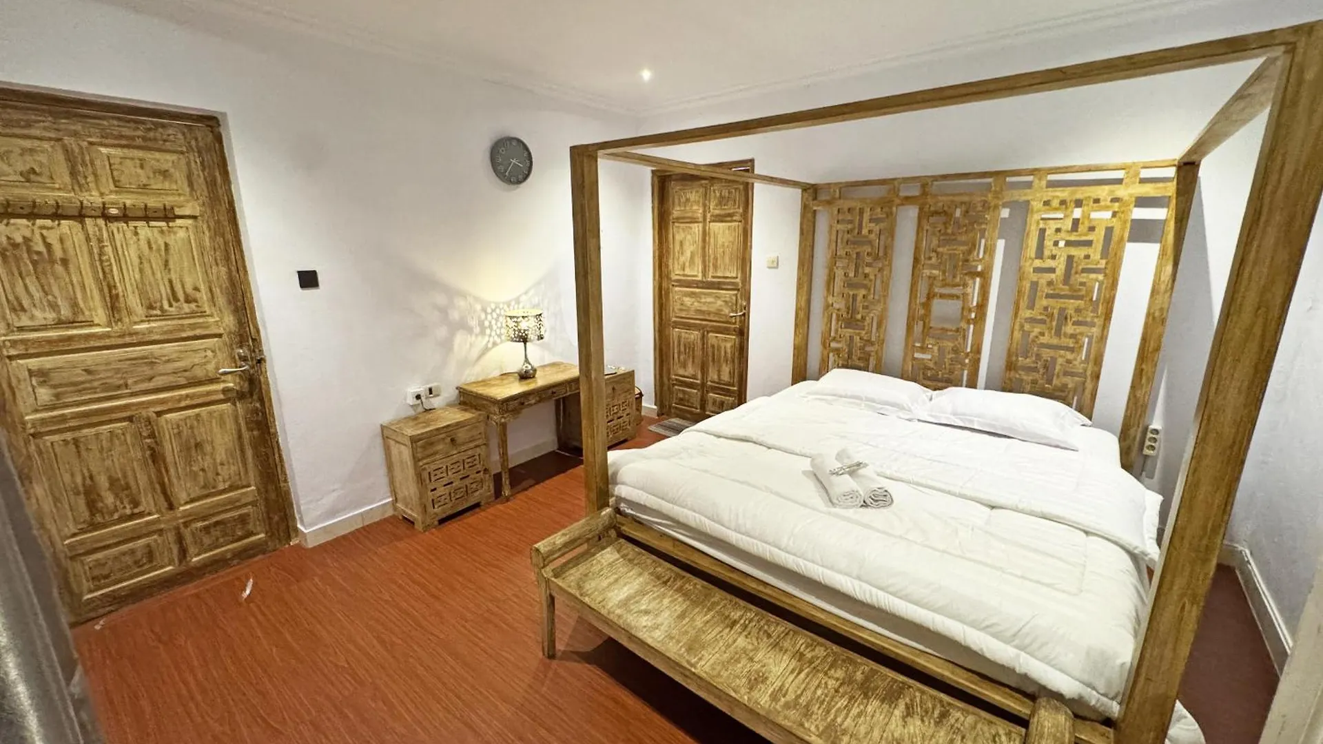 Kebuls House Villa Legian